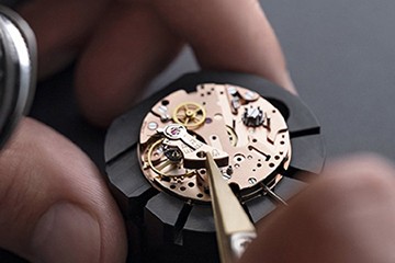 上海劳力士手表官方售后擦油