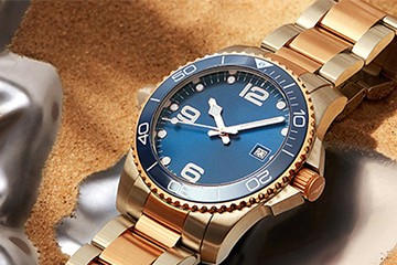 上海劳力士表官方售后洗油